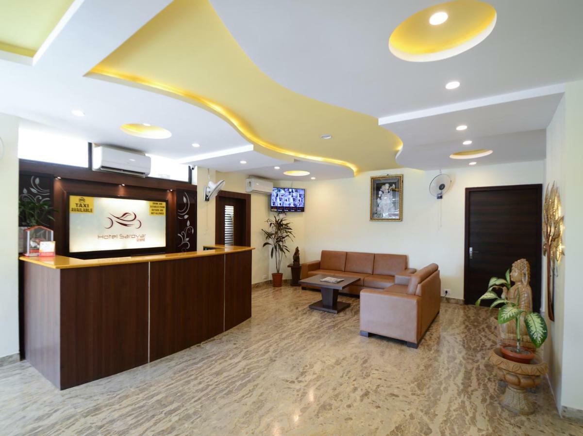 Capital O 35703 Hotel Sarovar Grand Udajpur Zewnętrze zdjęcie